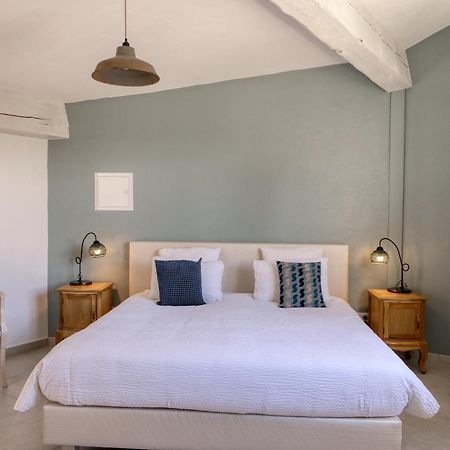 Murs  Le Hameau Fleur De Pierres , Chambre , Gite Et Table D'Hotes מראה חיצוני תמונה