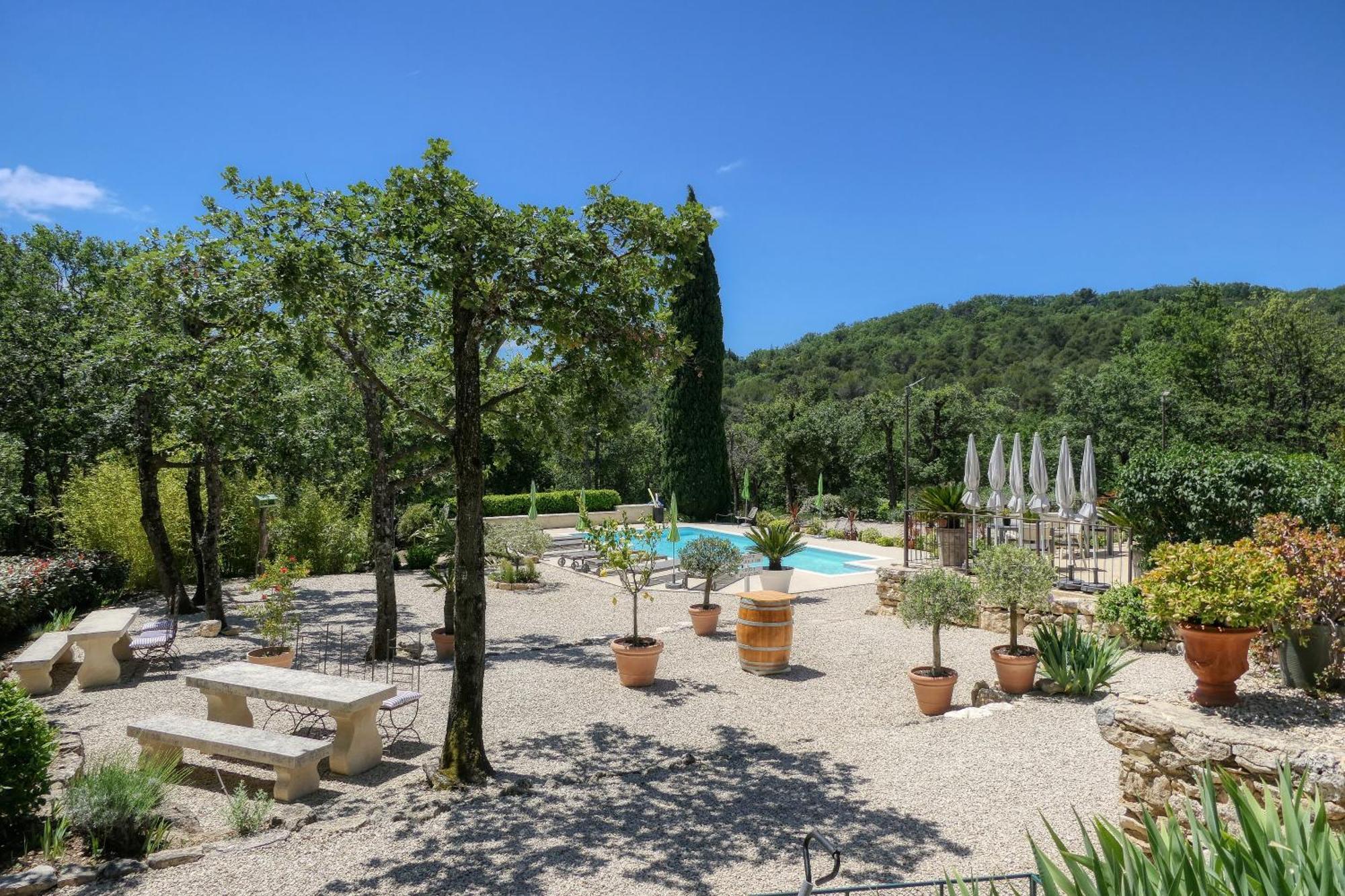 Murs  Le Hameau Fleur De Pierres , Chambre , Gite Et Table D'Hotes מראה חיצוני תמונה